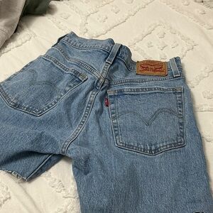 Levi's woman’s Jorts